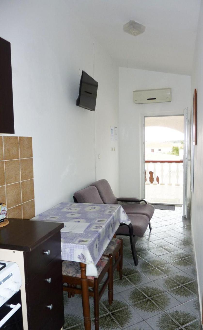 Apartments Bozica Vir Εξωτερικό φωτογραφία